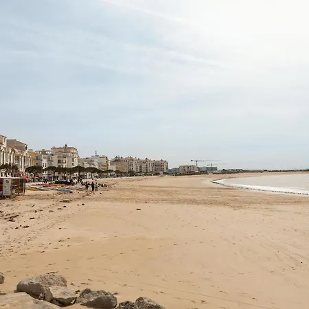 Golden Terrace Delight Apartamento *